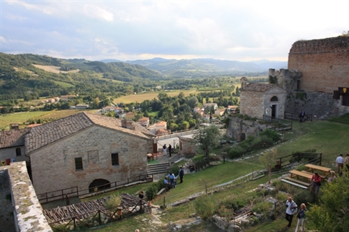 EDUCATIONAL TOUR DEDICATO AGLI OPERATORI ECONOMICI DELLE VALLI MONTONE E TRAMAZZO