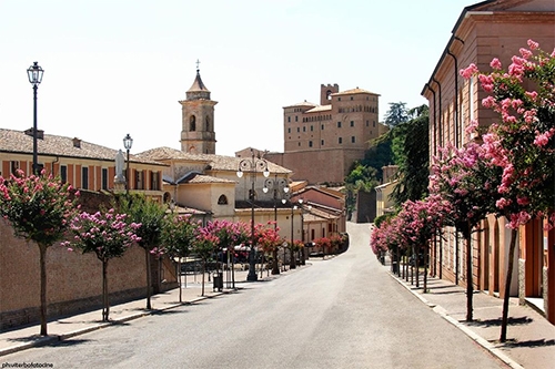 A MAGGIO FIORISCONO GLI EVENTI A LONGIANO&#33;&#33;