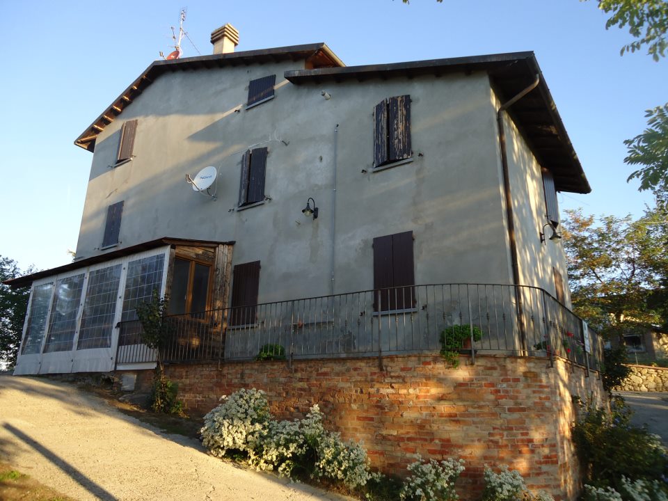 AGRITURISMO CA’ DI MAZZETTA LE VIGNE - Castelnuovo di Meldola AGRITURISMO CA’ DI MAZZETTA LE VIGNE - Castelnuovo di Meldola